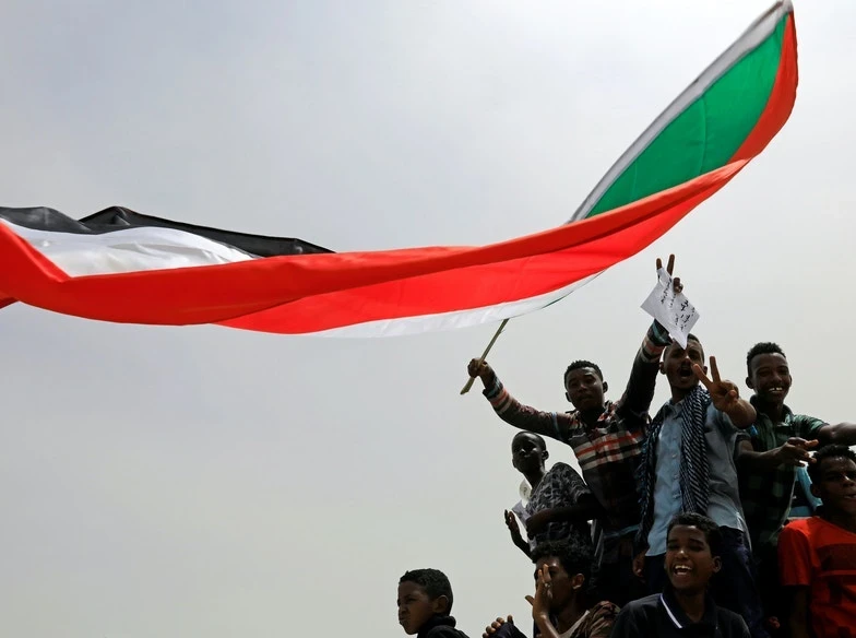 السودان يعلن استعداده للتعاون مع إثيوبيا.. والبرهان يدعو واشنطن للوقوف مع هذه الجهة