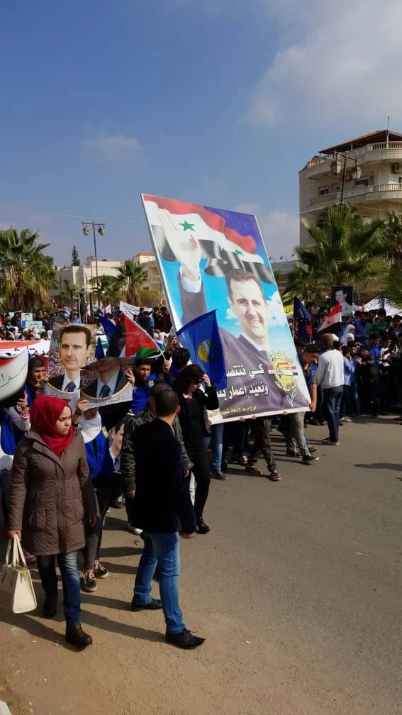مسيرات مؤيّدة بدرعا، وعقوبات قاسية على من يخالف الأوامر