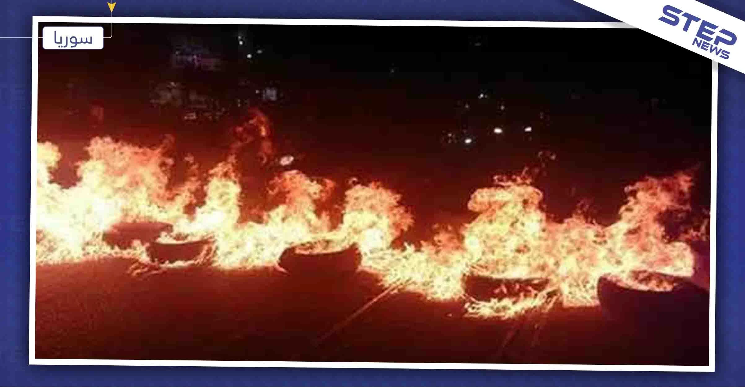 أهالي شرق ديرالزور يقطعون الطرقات العامّة مطالبين بحصصهم المالية من عائدات النفط