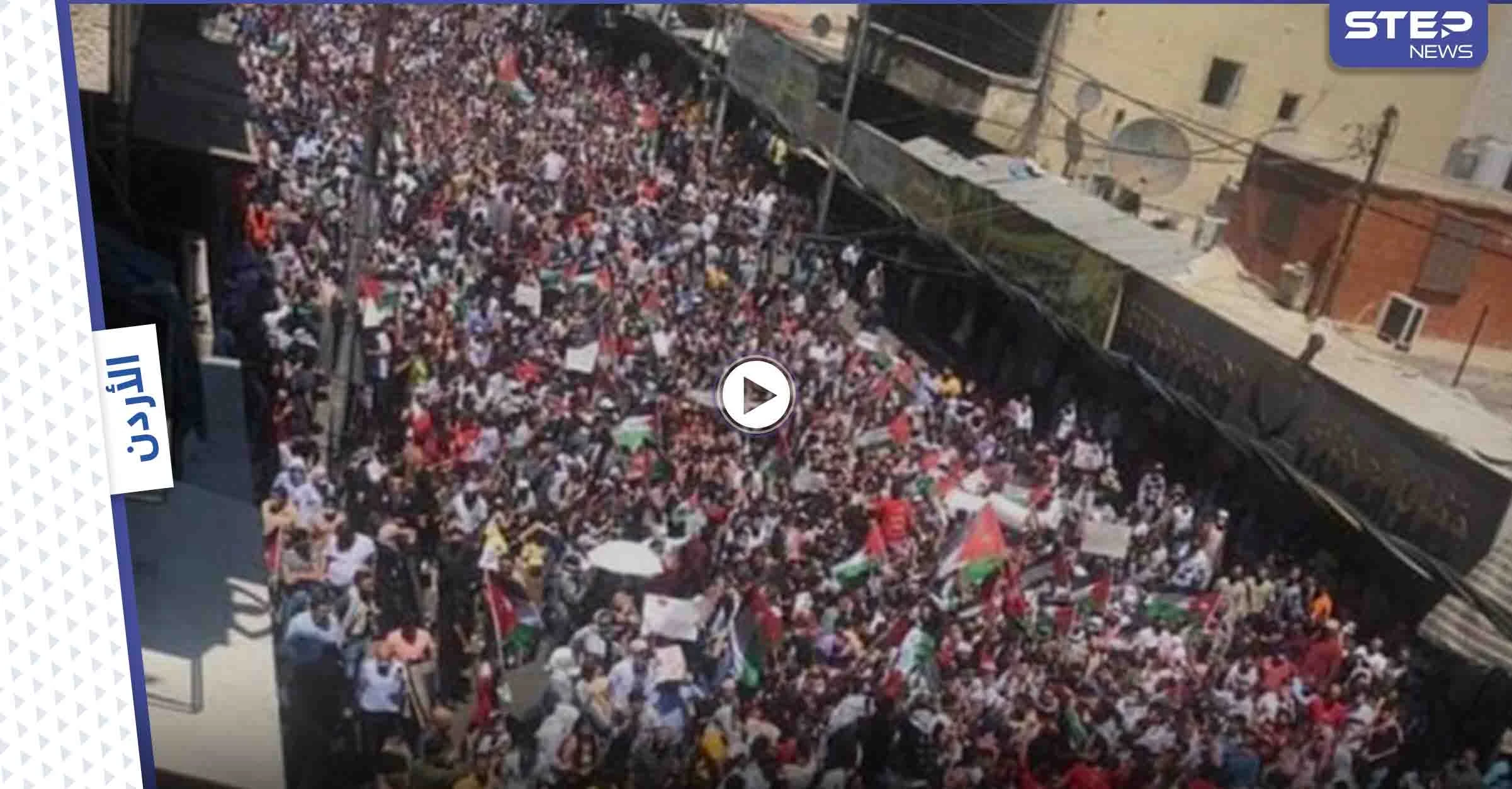 بالفيديو والصور|| "يلا على الحدود" هاشتاغ يضم مشاهد تاريخية في عبور حدود فلسطين المحتلة انتظرها العرب لسنوات