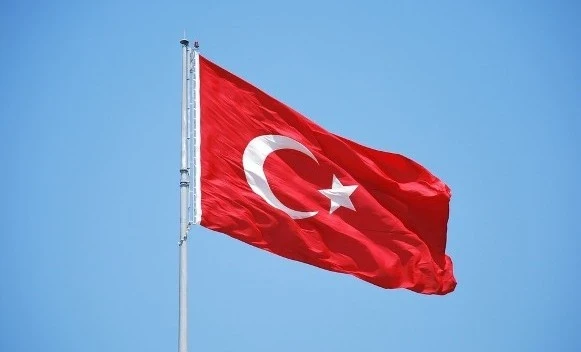 وزير الخارجية التركي يكشف عن ملفات ترغب الولايات المتحدة الأمريكية التعاون فيها مع تركيا.. وسبب تراجع الخلاف مع فرنسا