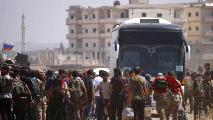 بطلب من الوجهاء.. روسيا تُرجئ عملية تهجير أهالي درعا لوقتٍ آخر