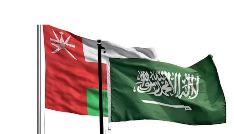 ولي العهد السعودي يجري اتصالاً هاتفياً مع سلطان عُمان.. إليك تفاصيله