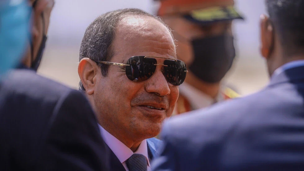 "إن تطلب الأمر سيتدخل الجيش".. السيسي يصدر قراراً حاسماً ويتوعد المتورطين