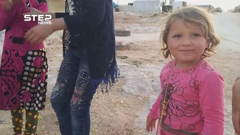 العيد في عيون أطفال مخيمات النزوح غرب حلب وسط غياب الأهل والألعاب