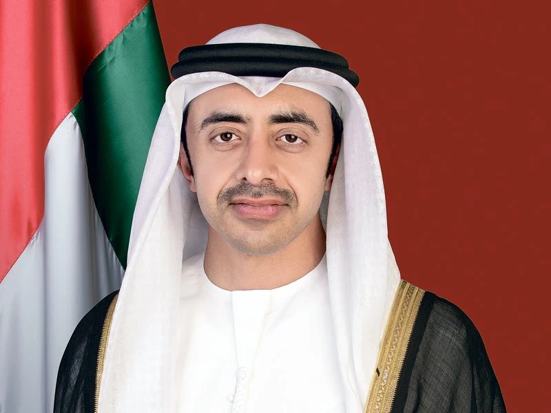 ناقشا 4 مواضيع منها الانتخابات.. وزير الخارجية الإماراتي يلتقي المبعوث الأممي إلى ليبيا بأبوظبي