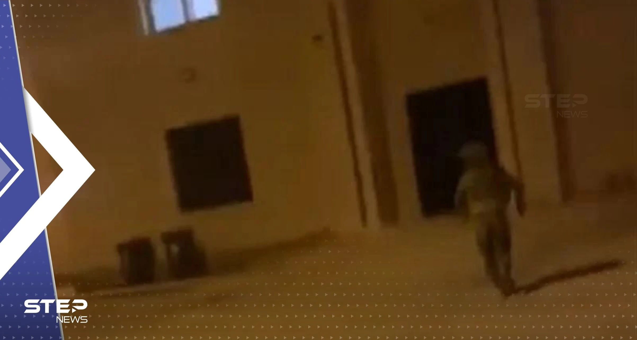 شاهد|| بحادثة "استفزازية".. جندي إسرائيلي يلقي قنبلة داخل مسجد فلسطيني أثناء رفع الأذان