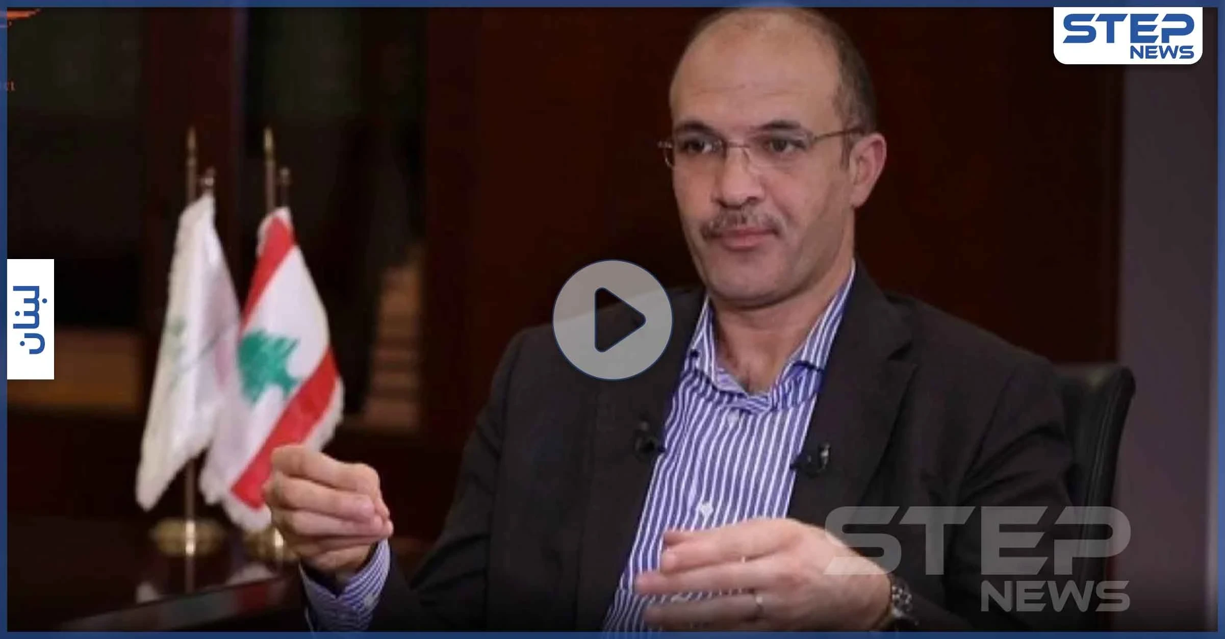 بالفيديو|| وزير الصحة اللبناني يواجه كورونا بالسيف وعلى الاكتفاء في احتفال تكريم مثيراً موجة انتقادات