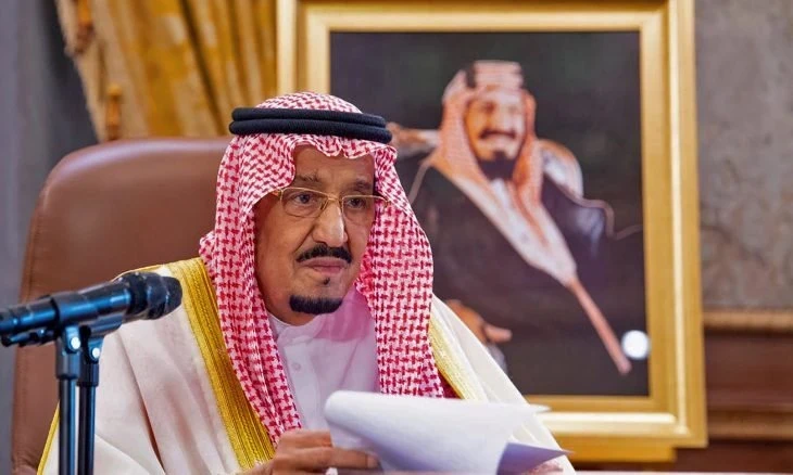 العاهل السعودي يلقي كلمة في قمة مجموعة العشرين التي تحتضنها روما