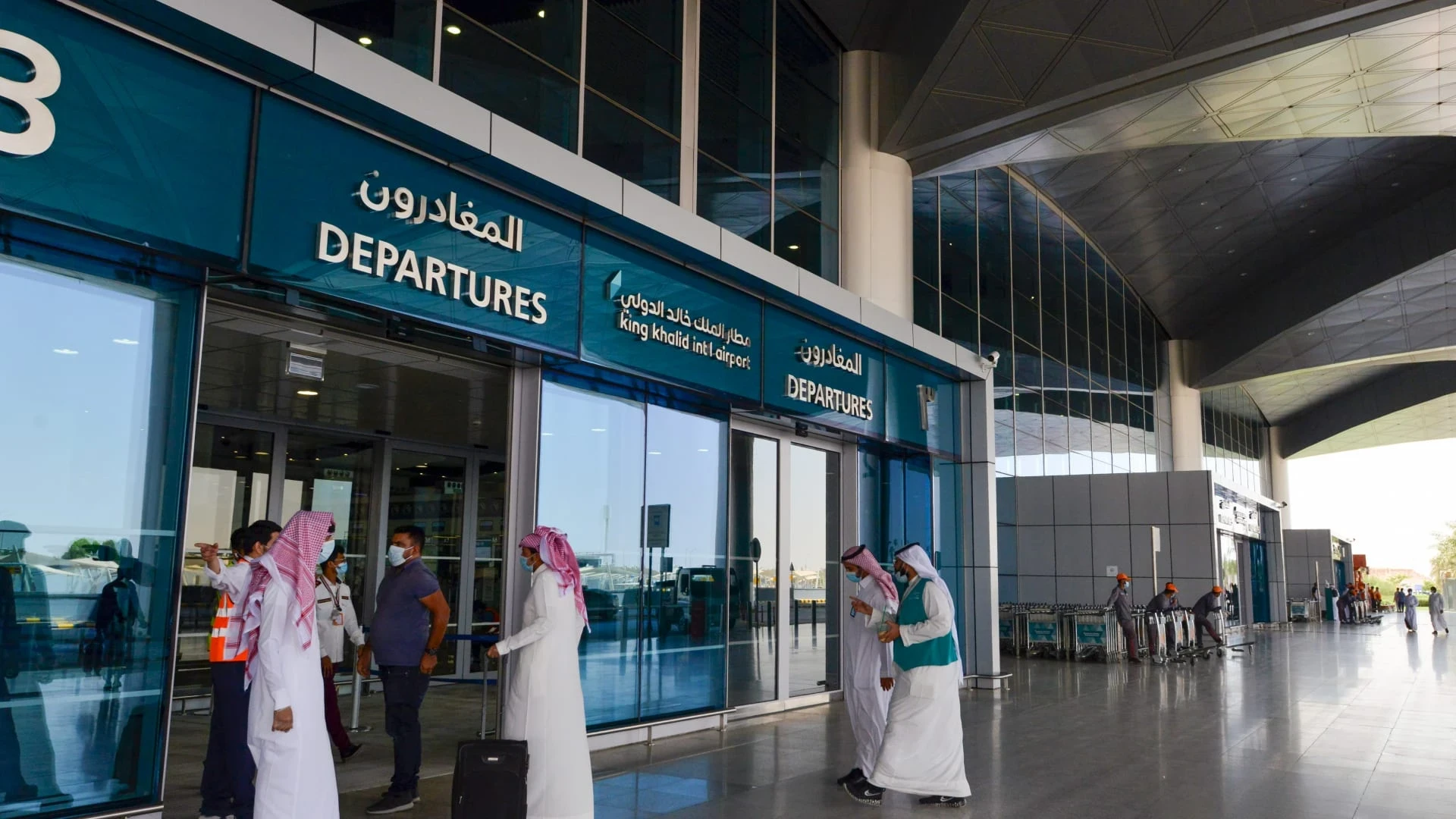 السعودية: إحباط محاولتي تهريب كمية كبيرة من "الكوكايين" مخبأة داخل أحشاء مسافرَيْن