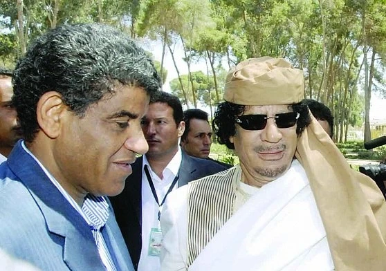 رئيس مخابرات القذافي ويده اليمنى بين الموت والحياة في السجن.. من هو عبدالله السنوسي!؟