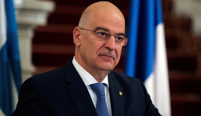 وزير خارجية اليونان من بنغازي يشدد على ضرورة خروج القوات الأجنبية من ليبيا وفتح ملف الحدود البحرية من جديد