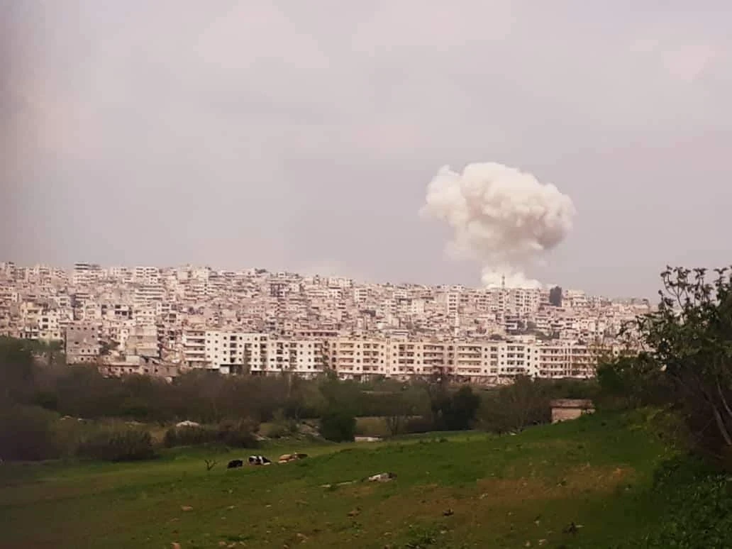 12جريحاً في قصف روسي بالستي على جسر الشغور بإدلب