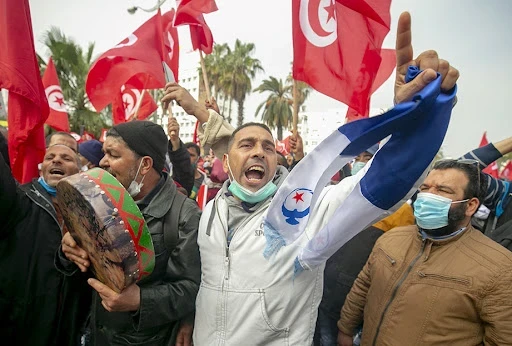 تونس.. تحركات لمنشقون عن حركة النهضة بعد "فقدانهم الأمل"