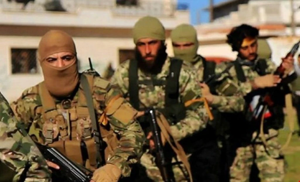 12 قتيلًا لتحرير الشام أثناء القبض على أحد المطلوبين بريف إدلب