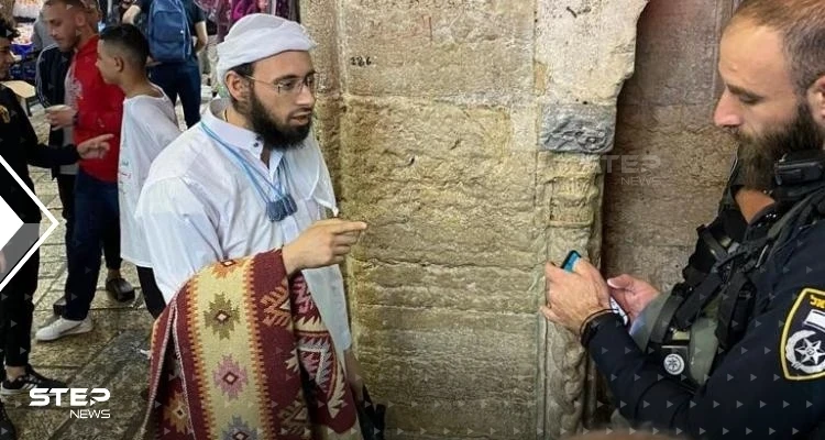 بالفيديو|| متنكراً بزي إسلامي.. لحظة ضبط مستوطن وهو يحاول اقتحام المسجد الأقصى