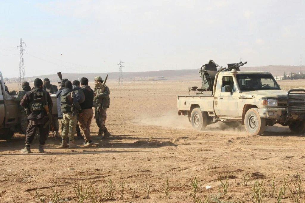 عملية انغماسية لتحرير الشام توقع قتلى وجرحى لقوات النظام بريف اللاذقية