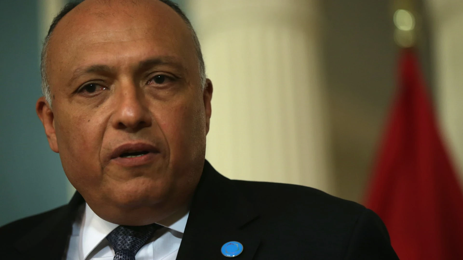 سامح شكري يصل بيروت لدعم تشكيل الحكومة اللبنانية الجديدة