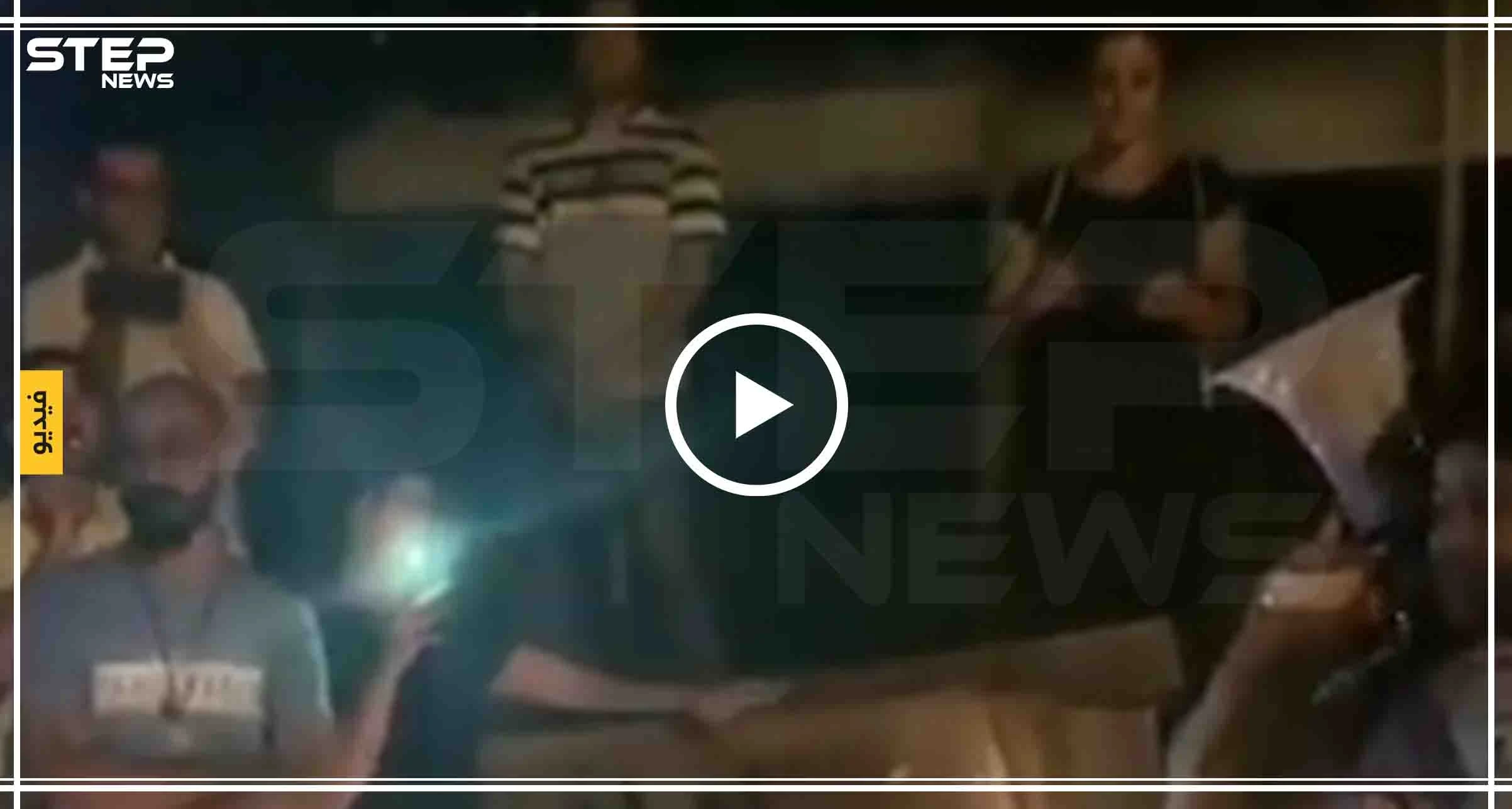 متظاهري لبنان ينشدونها على ضوء الشموع.."أهلا وسهلا باللاجئين"(فيديو)