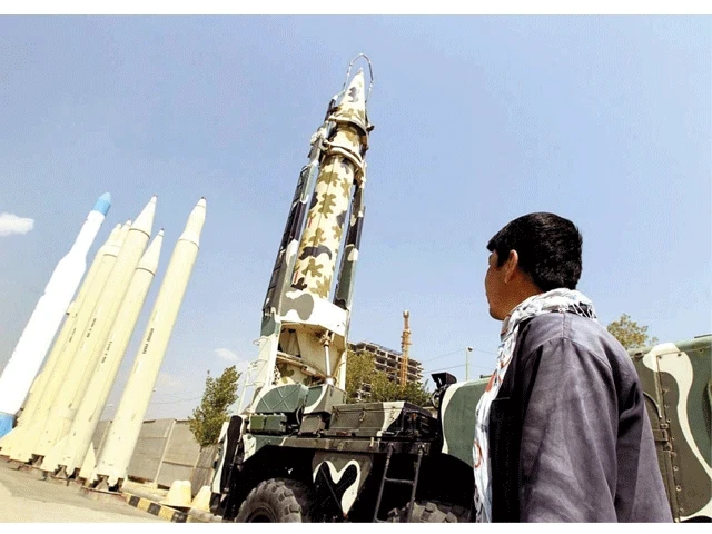 استهداف منشآت شركة أرامكو السعودية بـ8 طائرات مسيرة وصاروخ باليستي