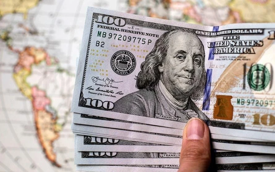 دولار السوق السوداء يشهد مستوى جديد