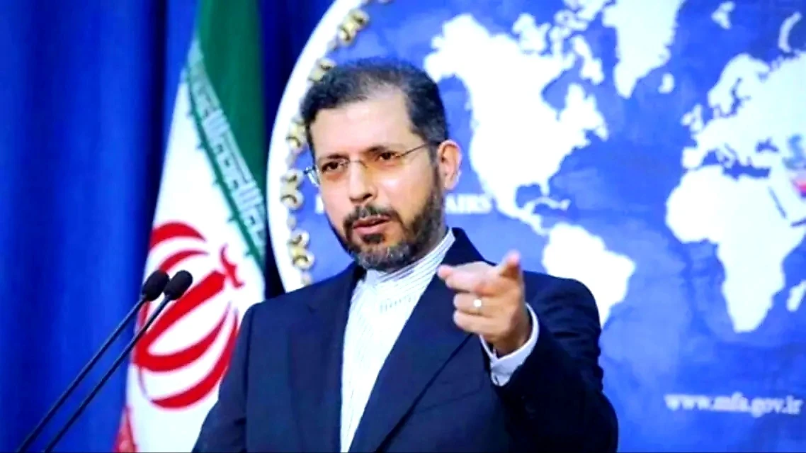 إيران تهدد دولة جارة رافضةً وجود إسرائيل قرب حدودها