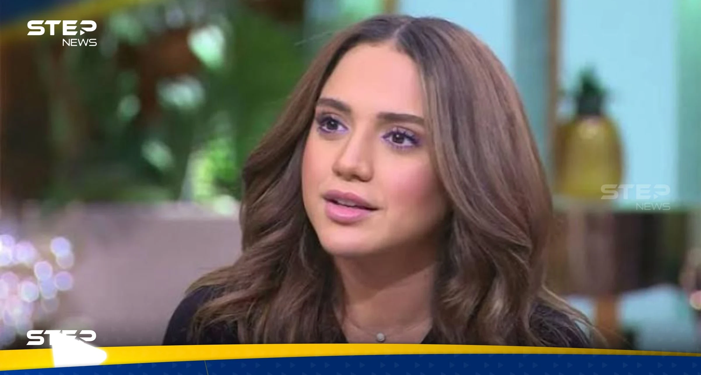 شاهد|| فنانة مصرية تتعرض لموقف محرج أمام السيسي.. والأخير يتدخل