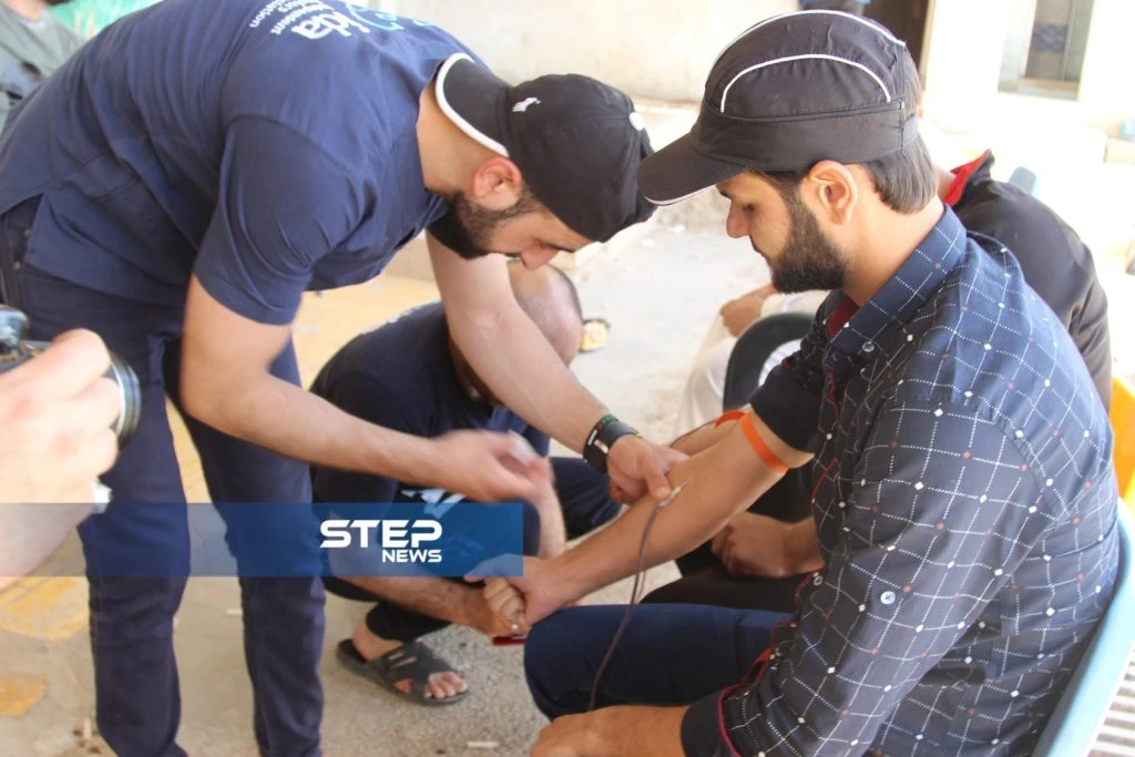 حملة تبرع بالدم في ريف حلب الغربي للمصابين جراء القصف على المنطقة