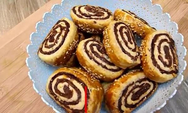 طريقة عمل منين بالعجوة في اقل من 30 دقيقه