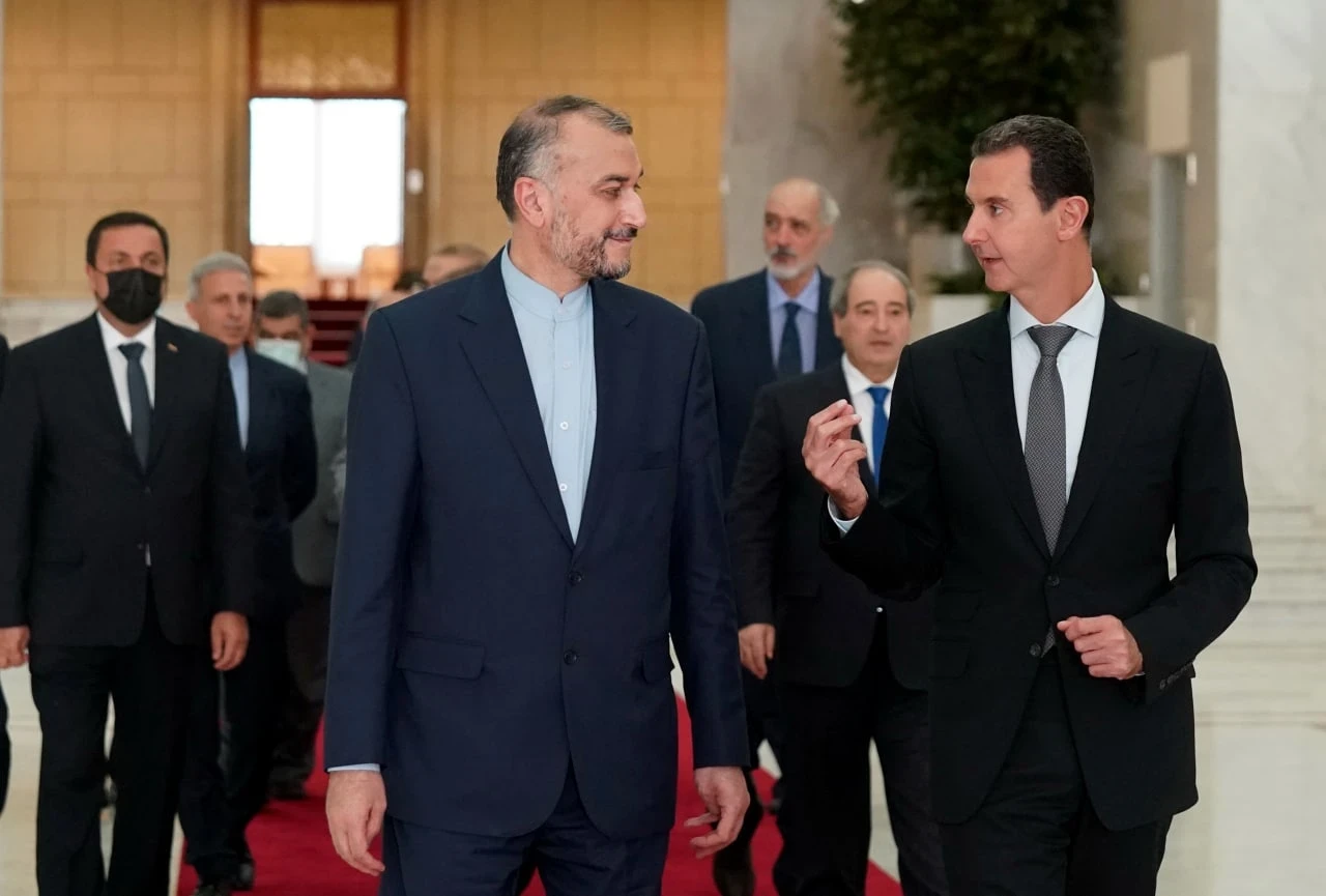 وزير خارجية إيران يلتقي بشار الأسد بدمشق بعد مغادرته بغداد.. ما الأخبار التي أوصلها له!؟