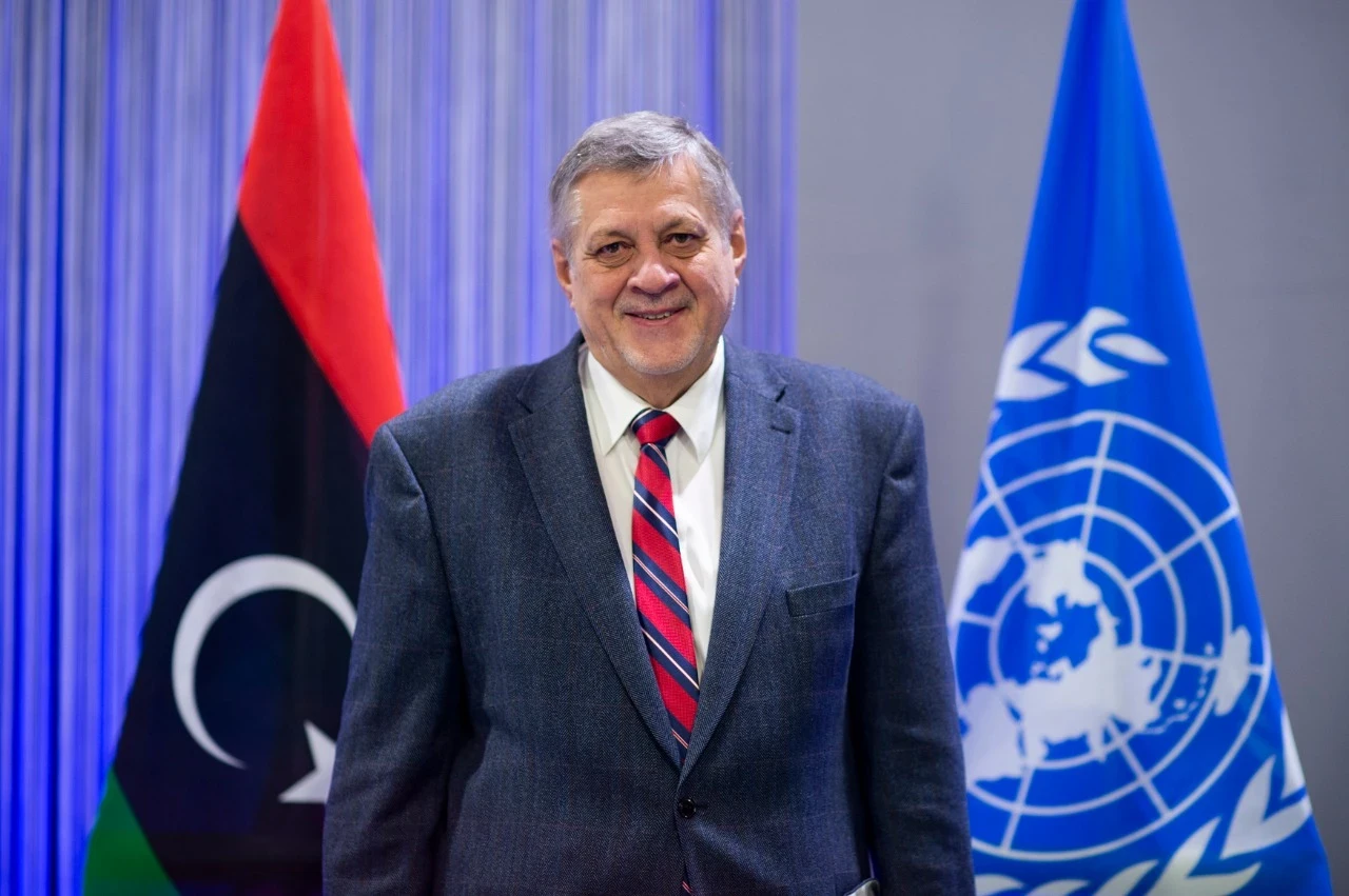 المبعوث الأممي إلى ليبيا يدعو لوقف التدخلات بالشأن الليبي ويتفق مع حفتر على أمور هامة