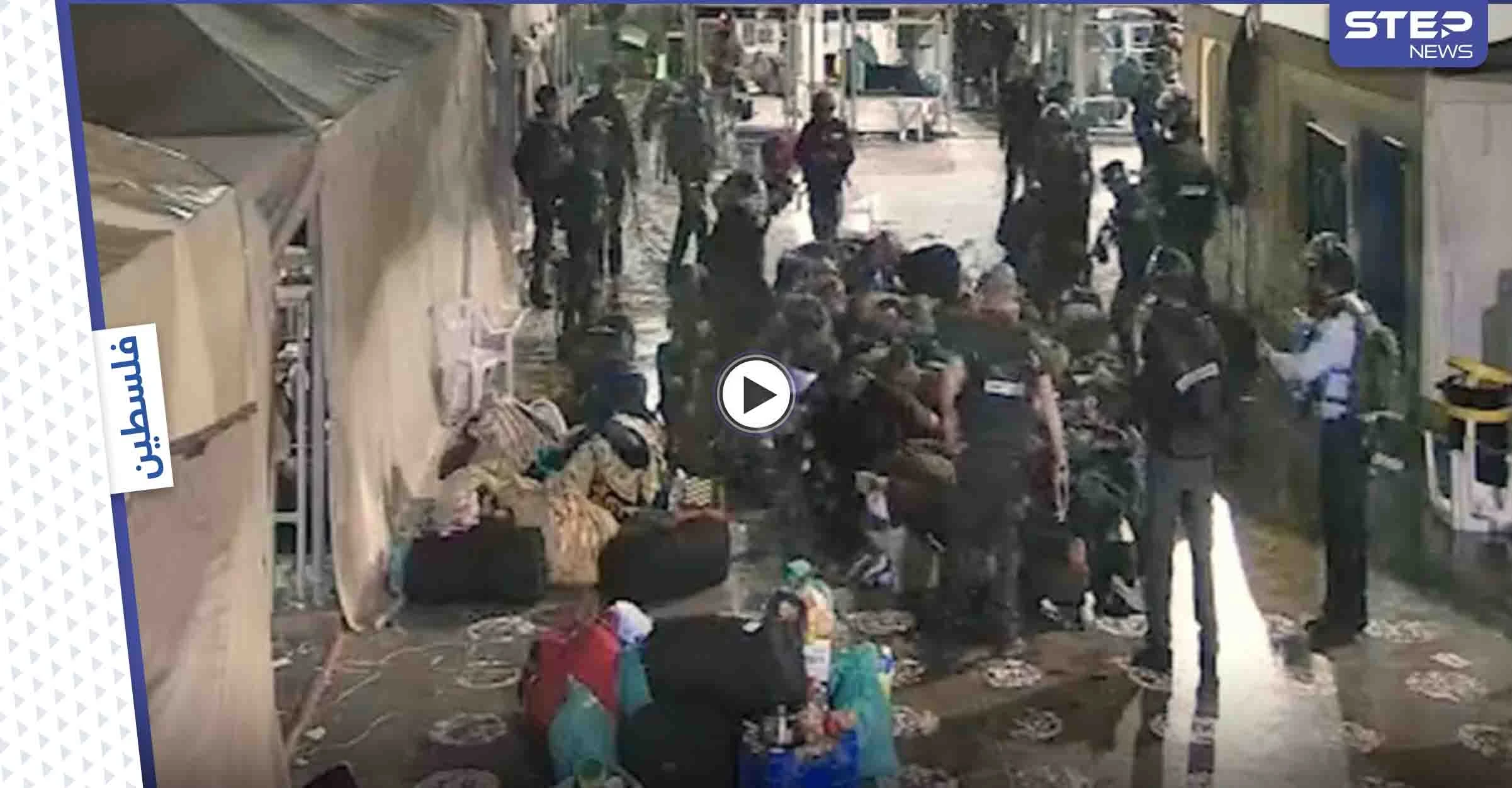 بالفيديو|| فيديو يعرض للمرة الأولى يوثّق اعتداء سجانين إسرائيليين على أسرى فلسطينيين وهم مكبلي الأيدي