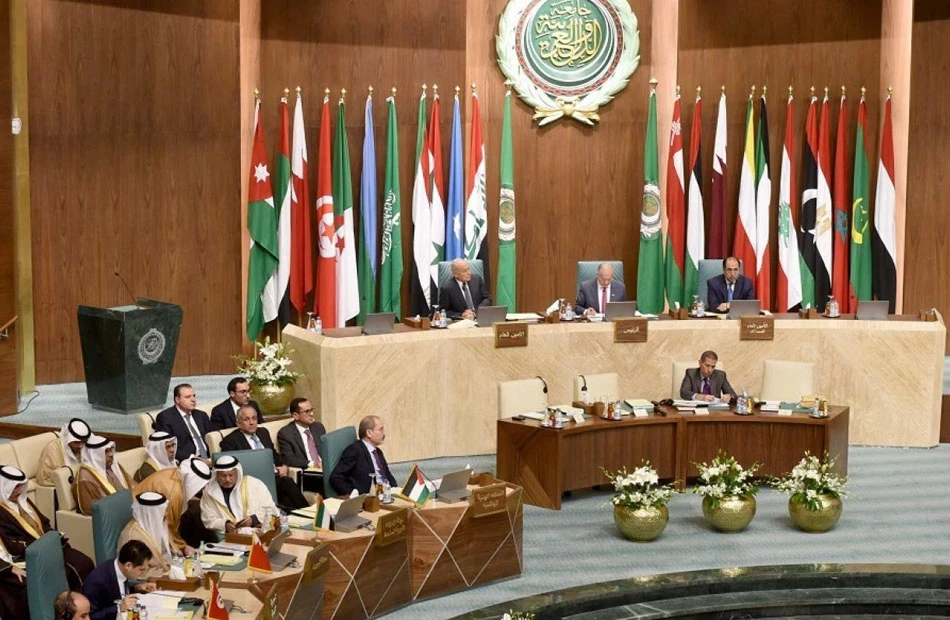 أوّل تعليق للجامعة العربية على التطورات بتونس وأحزاب تونسية تتحدث عن "لحظة تاريخية" عاشتها البلاد