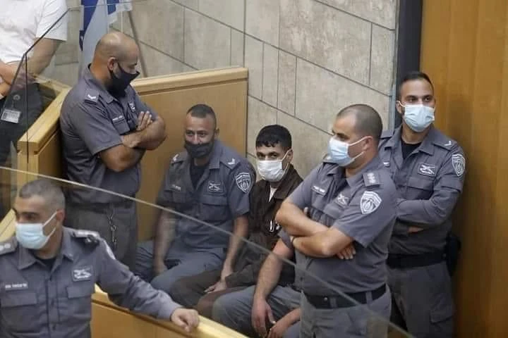 بعد التحقيقات.. إسرائيل تنشر تفاصيل مُختلفة عن هروب الأسرى الفلسطينيين من "جلبوع"