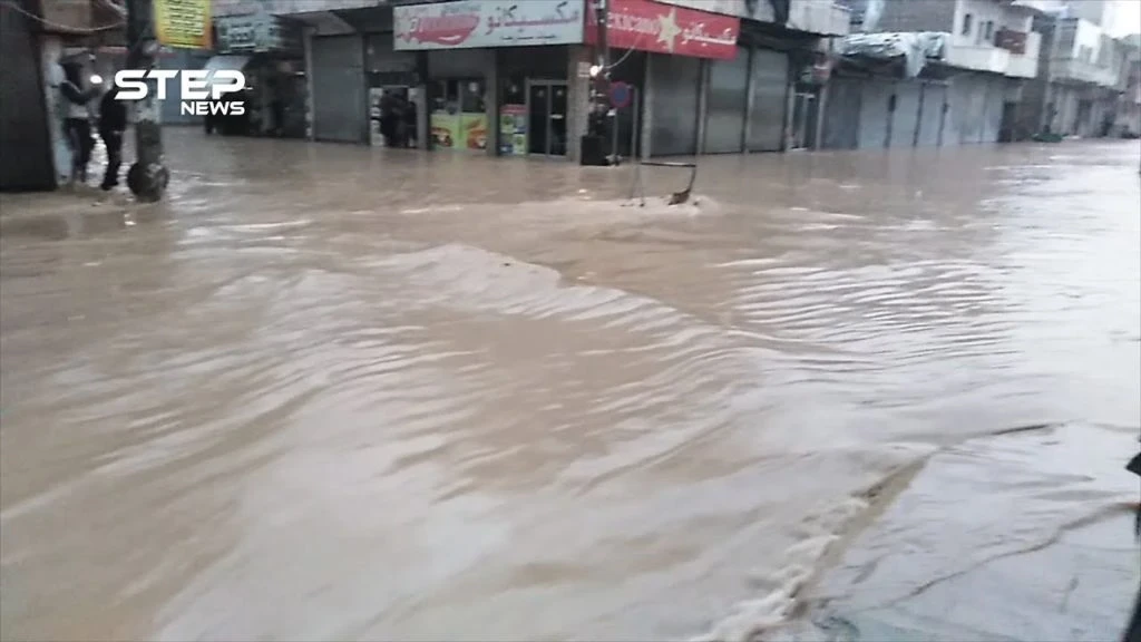 فيضانات وسيول تجتاح مدينة الباب بريف حلب