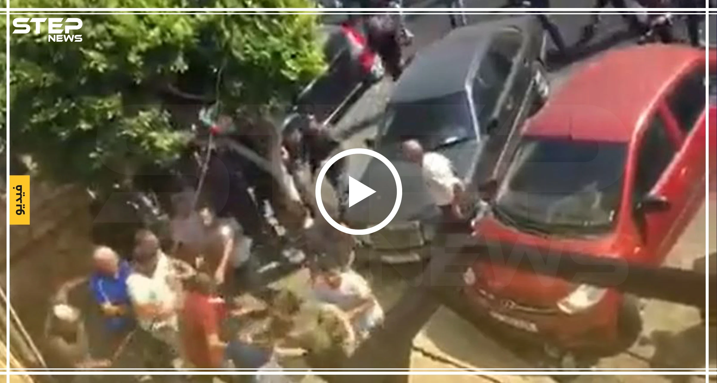 مشاهد إجرامية.. عناصر "حركة أمل" يعتدون على المتظاهرين جنوب لبنان (فيديو)