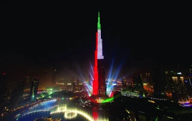 بسبب جورج قرداحي.. الإمارات تستدعي السفير اللبناني لديها