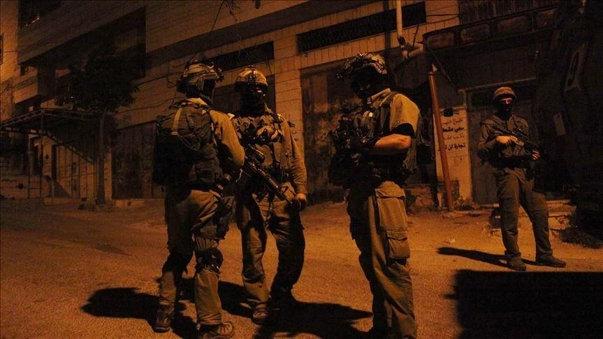 اعتقال آخر أسيرين فلسطينيين من بين الـ6 الفارين من سجن جلبوع وسط اشتباكات عنيفة في جنين (فيديو)