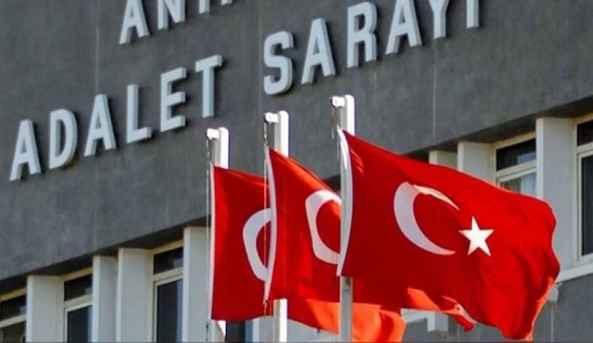 أحكام جديدة على 4 عسكريين أتراك مشتركين بمحاولة انقلاب على أردوغان