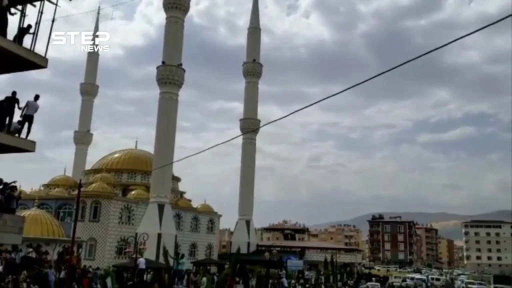 موكب تشييع الشهيد حارس الثورة عبد الباسط الساروت في مدينة الريحانية بتركيا