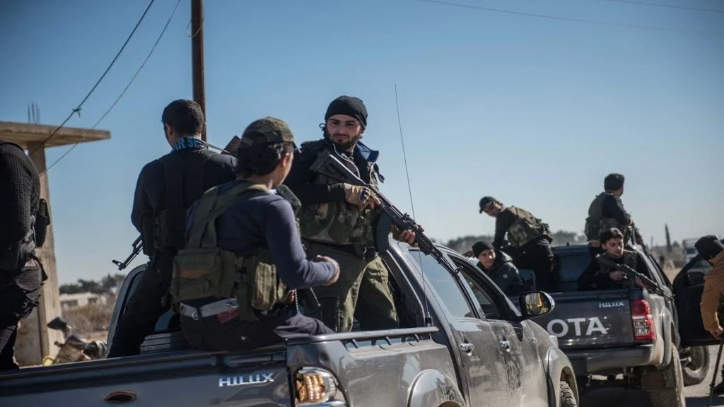 الجبهة الوطنية تُعلن النفير العام ضد تحرير الشام وتزحف شرقي إدلب