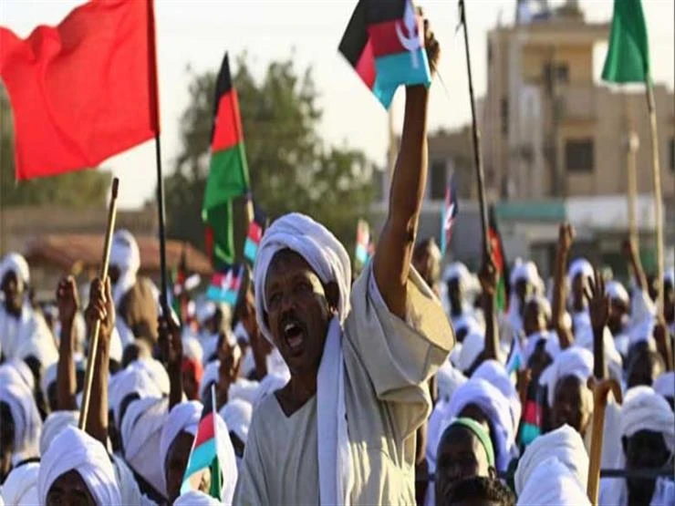 الداخلية السودانية تنفي استخدام الرصاص في التظاهرات وتعلن إصابة أحد أفرادها