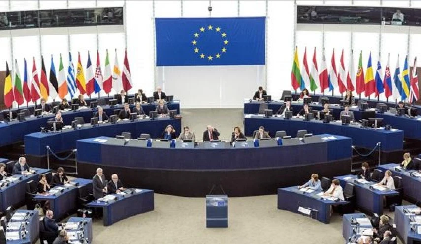 المفوضية الأوروبية توضح شرطها مقابل إعادة إعمار سوريا والموقف الدولي الجديد من القضية السورية