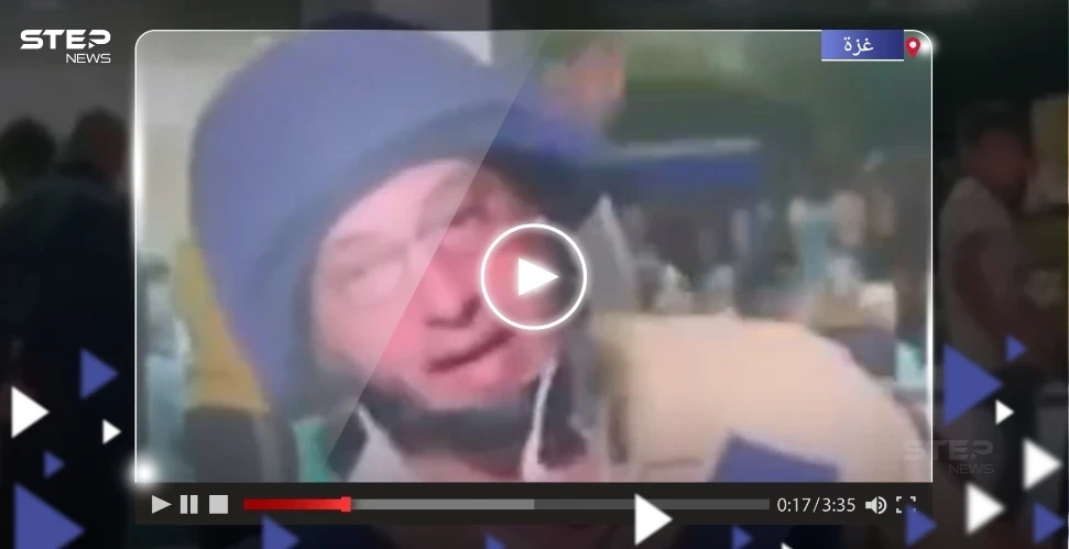 بعد مقتل زميله.. صحافي فلسطيني يخلع خوذته ودرعه على الهواء ويُبكي المذيعة بما قاله