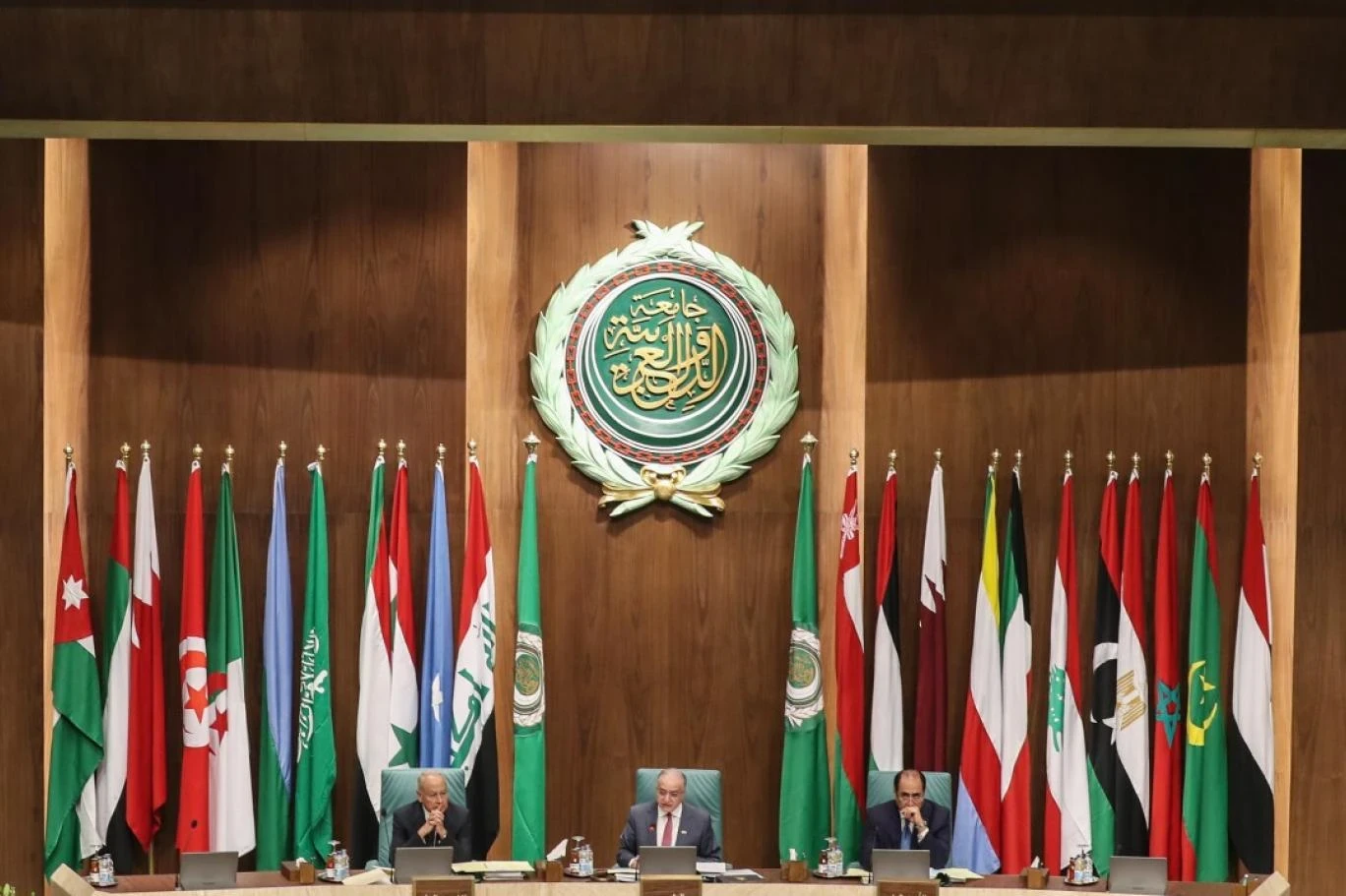 الجامعة العربية توضح موقفها من الوضع في لبنان وتبادر بخطوة هامة