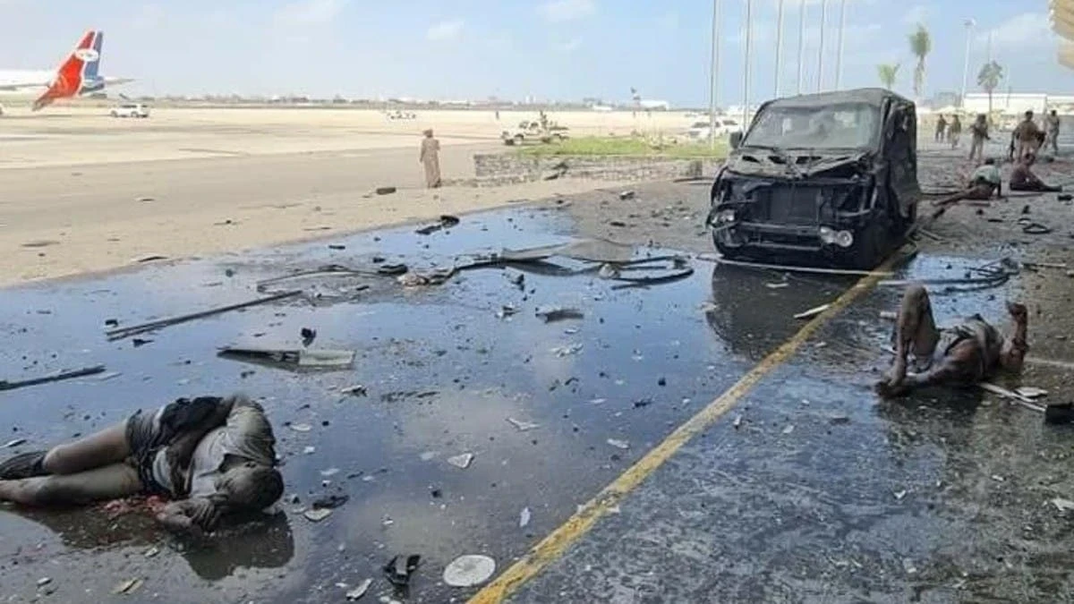 نجاة وزير يمني من محاولة اغتيال بعد استهداف موكبه في عدن