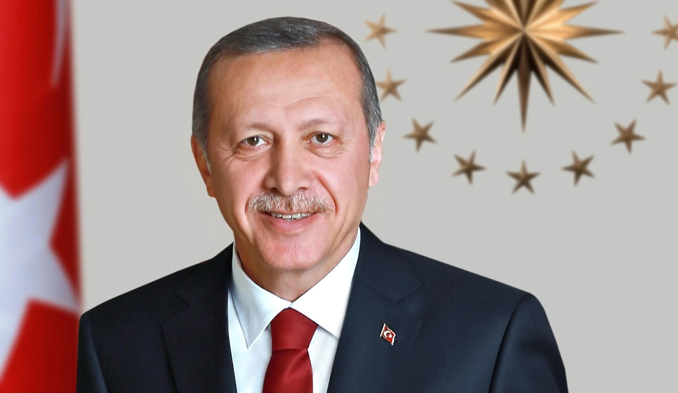 متفاخراً.. أردوغان يعلق على السجال الذي جرى بين وزير خارجيته ونظيره اليوناني على الهواء مباشرةً