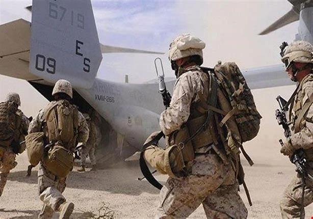 في الرقة .. التحالف الدولي يؤمن نقل قوات أمريكية وينفذ إنزالات في المدينة