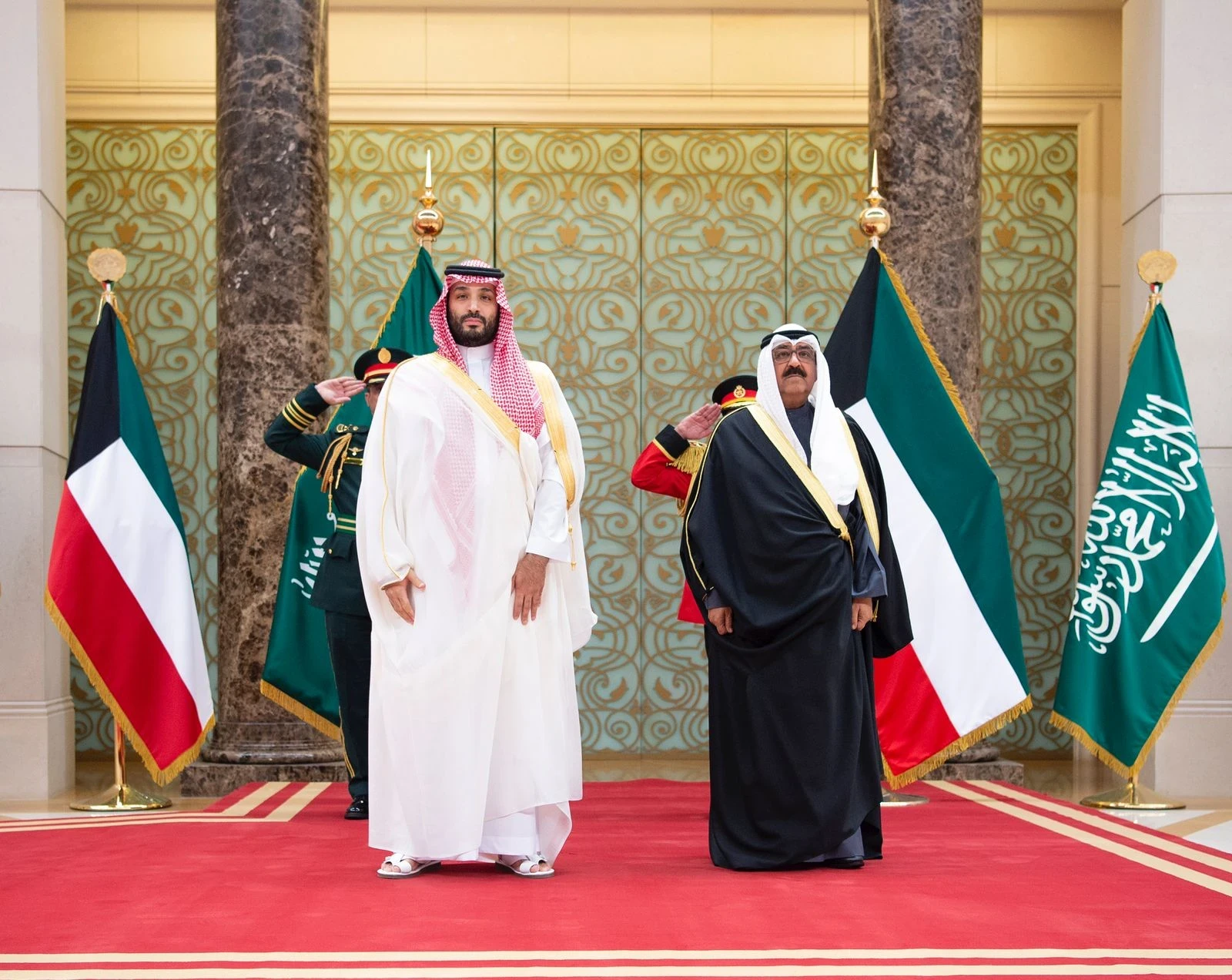بيان سعودي كويتي مشترك عقب زيارة الأمير محمد بن سلمان يتحدث عن 6 قضايا