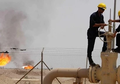 حريق في حقل برقان النفطي الكبير في الكويت.. ومصادر توضح نتائجه (فيديو)
